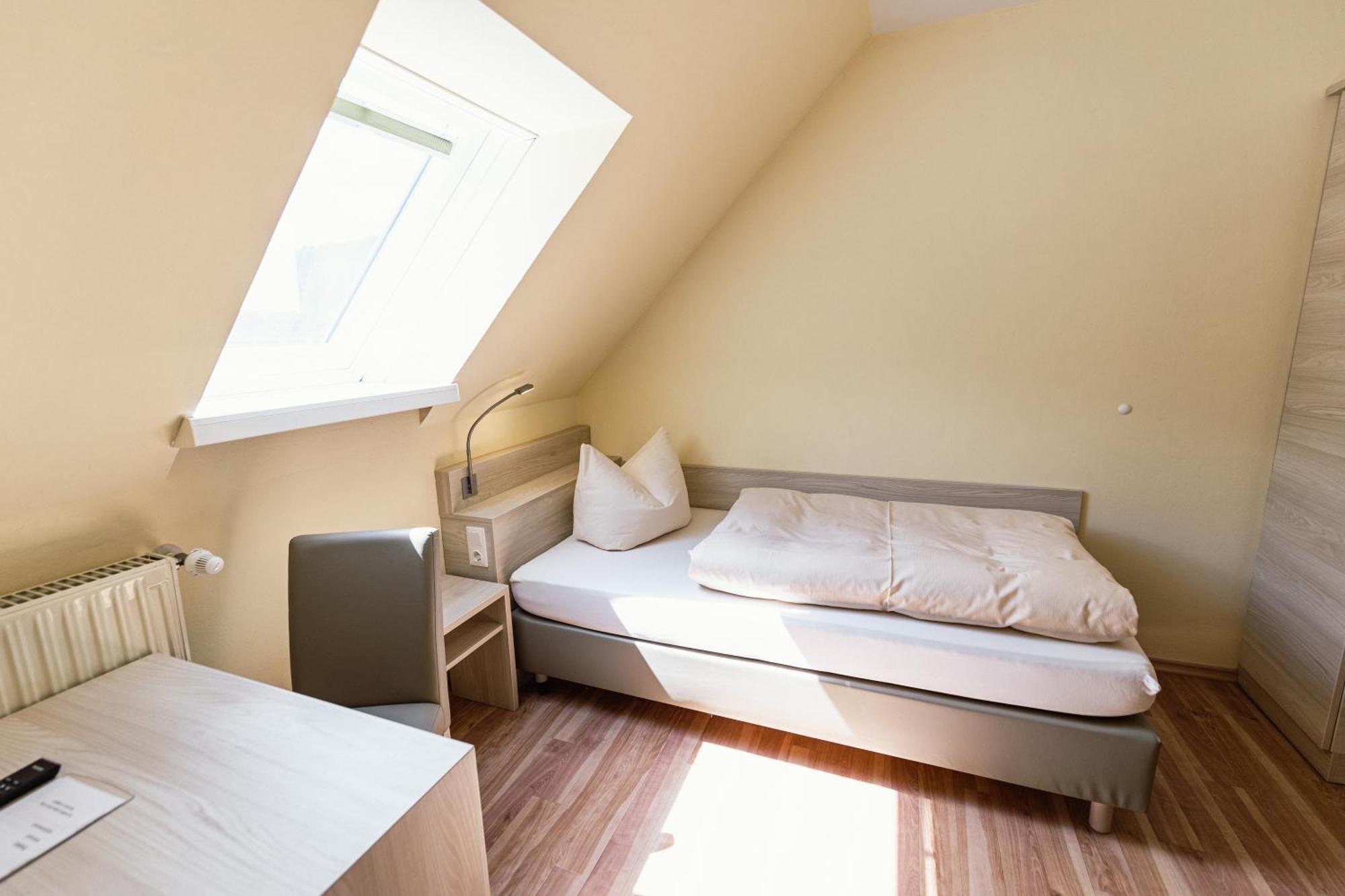 Fruehstueckspension Spitzauer Nittendorf ภายนอก รูปภาพ
