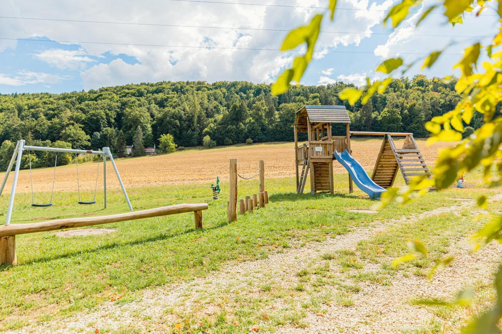 Fruehstueckspension Spitzauer Nittendorf ภายนอก รูปภาพ